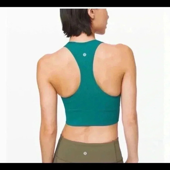 Lululemon ebb to train sports bra in the color laguna. In size 6 - Picture 2 of 5